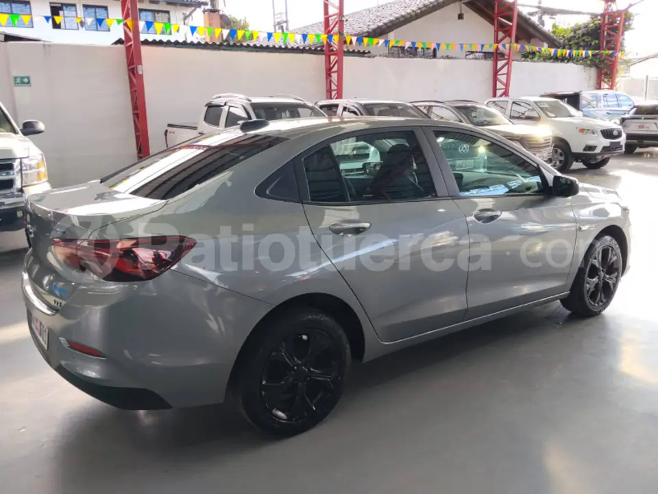 Foto 4 de Chevrolet ONIX LT TURBO