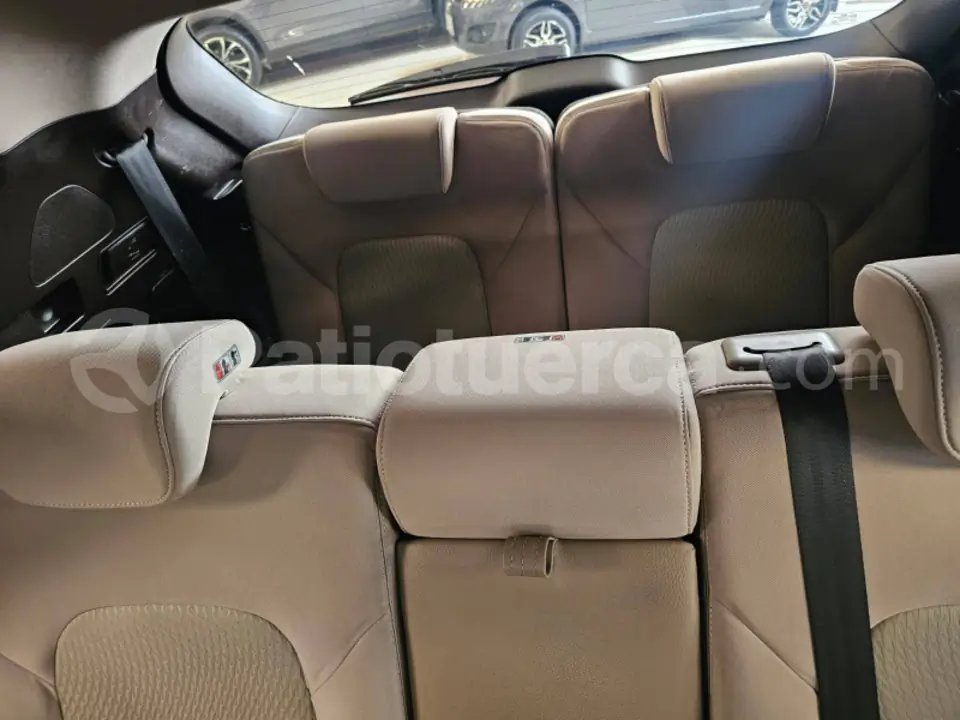 Foto 2 de Hyundai Santa Fe 4x2