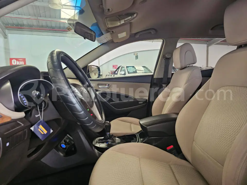 Foto 12 de Hyundai Santa Fe 4x2