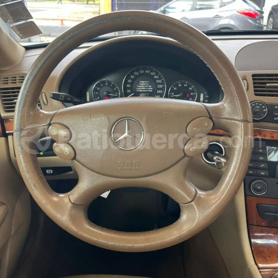 Foto 12 de Mercedes Benz E350