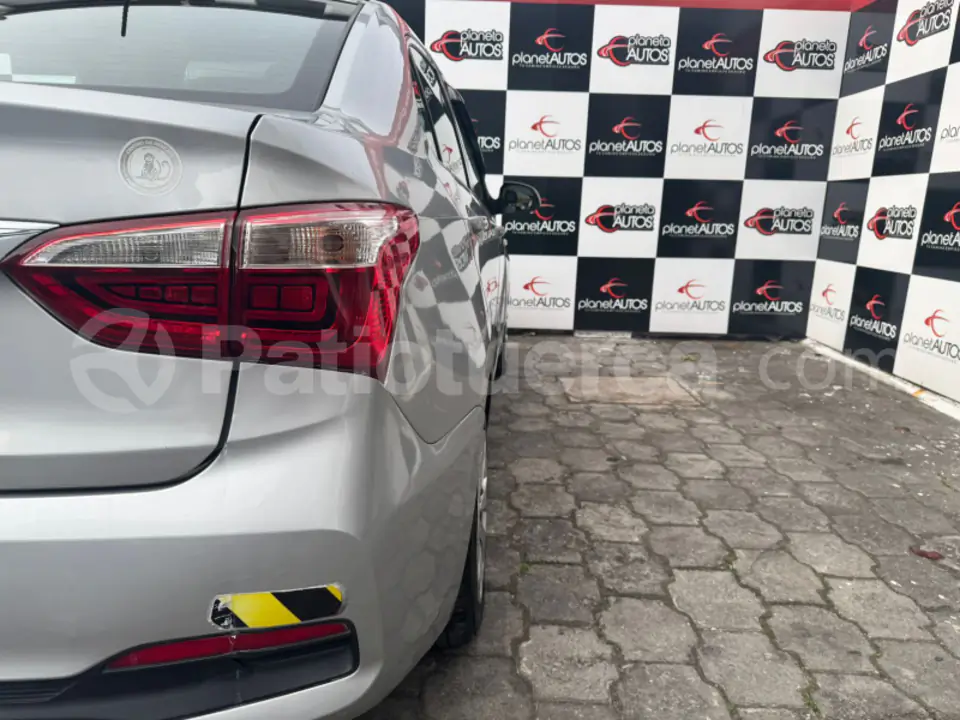 Foto 10 de Hyundai Grand I10 HB