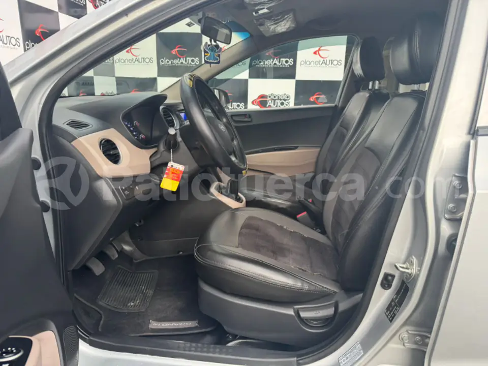 Foto 11 de Hyundai Grand I10 HB