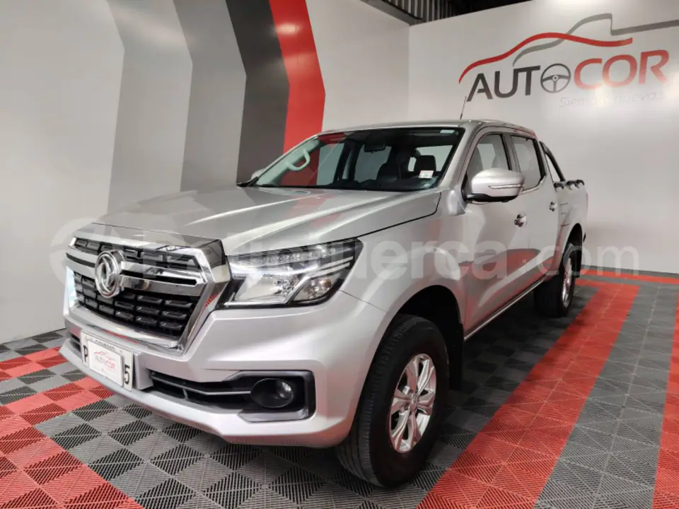 Foto 1 de DongFeng NEW RICH 6 4X2 GASOLINA