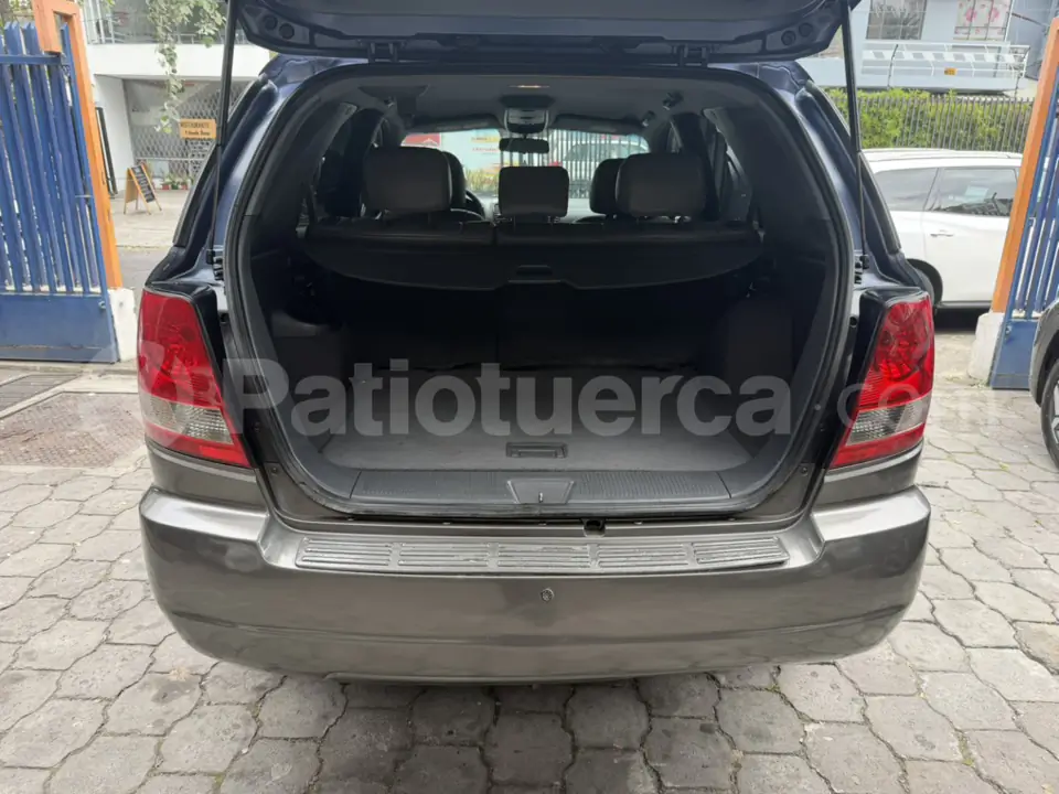 Foto 12 de Kia SORENTO 3.5L GSL AT 4X2