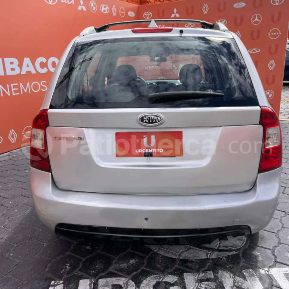Foto 2 de Kia Carens