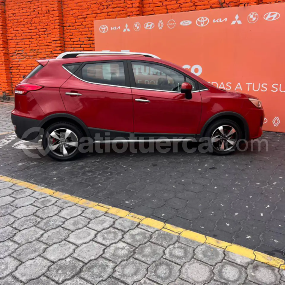 Foto 3 de JAC S3
