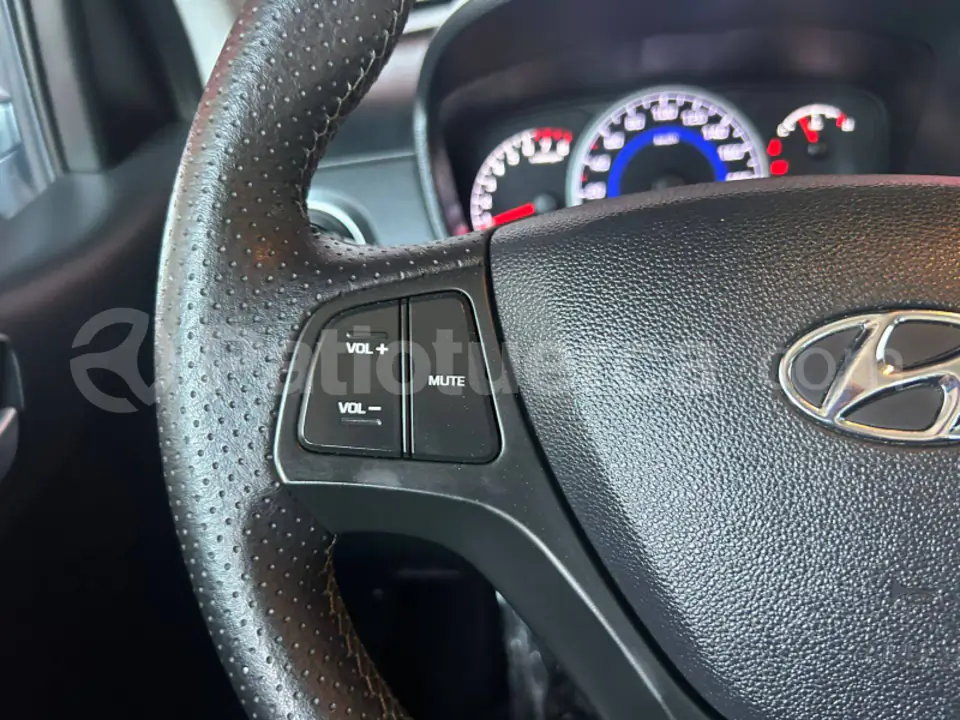 Foto 21 de Hyundai Grand i10 AI3 HB