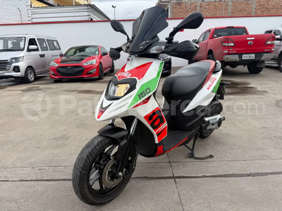 Foto 3 de Aprilia SR 150cc