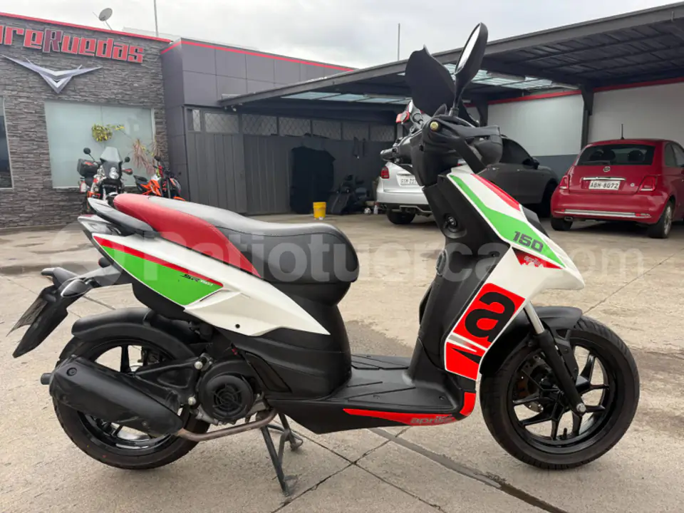 Foto 5 de Aprilia SR 150cc