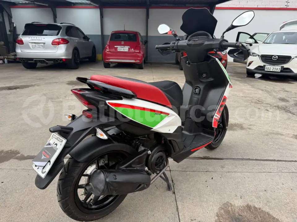 Foto 6 de Aprilia SR 150cc