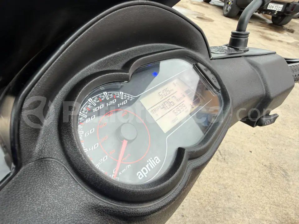 Foto 9 de Aprilia SR 150cc