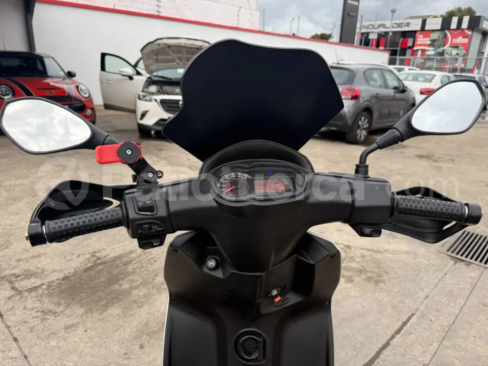 Foto 10 de Aprilia SR 150cc