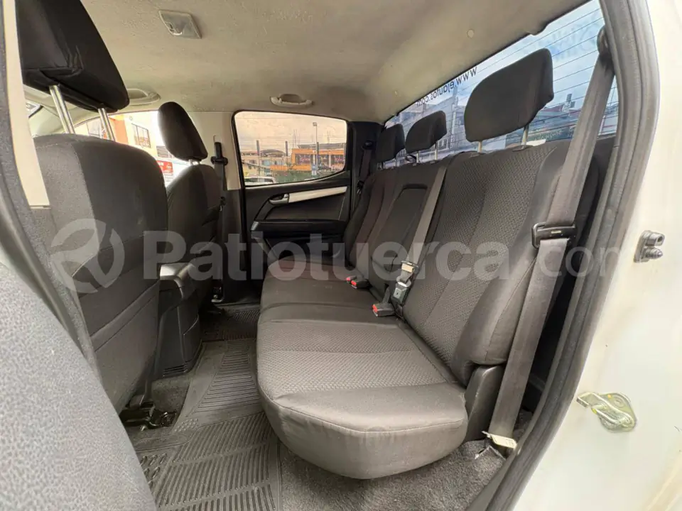 Foto 11 de Chevrolet DMAX CRDI 3.0 4X4 TM DIESEL