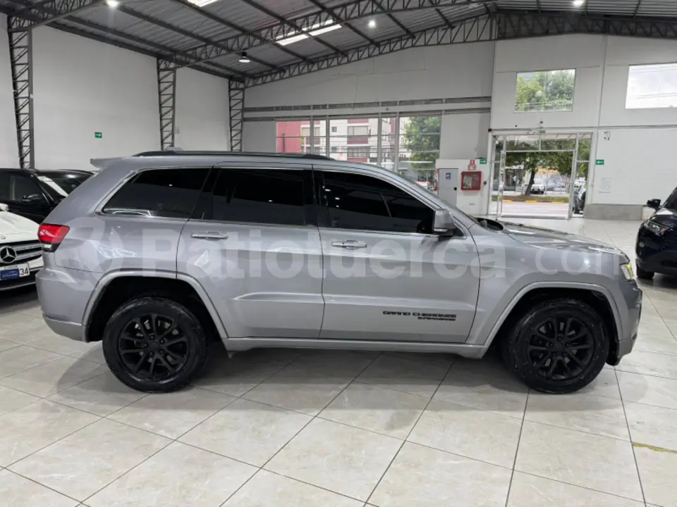 Foto 7 de Jeep Grand Cherokee Laredo