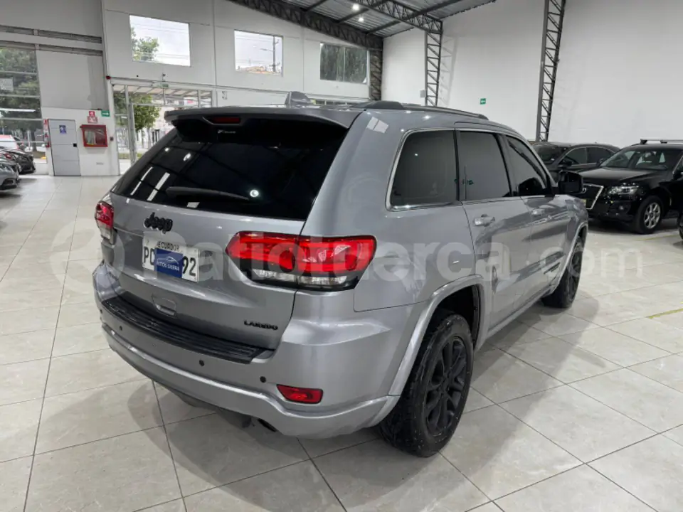 Foto 9 de Jeep Grand Cherokee Laredo