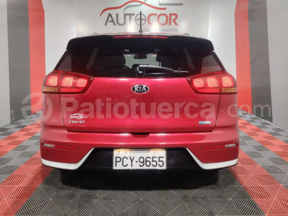Foto 7 de Kia NIRO