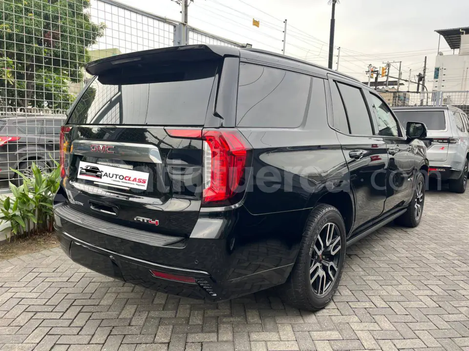 Foto 4 de GMC Yukon AT4