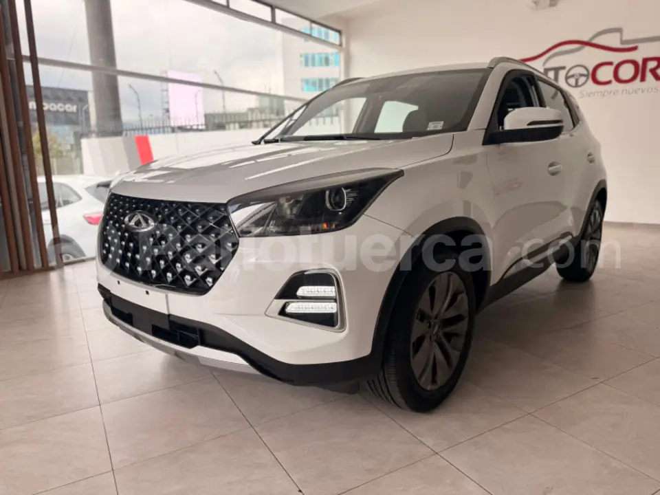 Foto 1 de Chery Tiggo 4 PRO