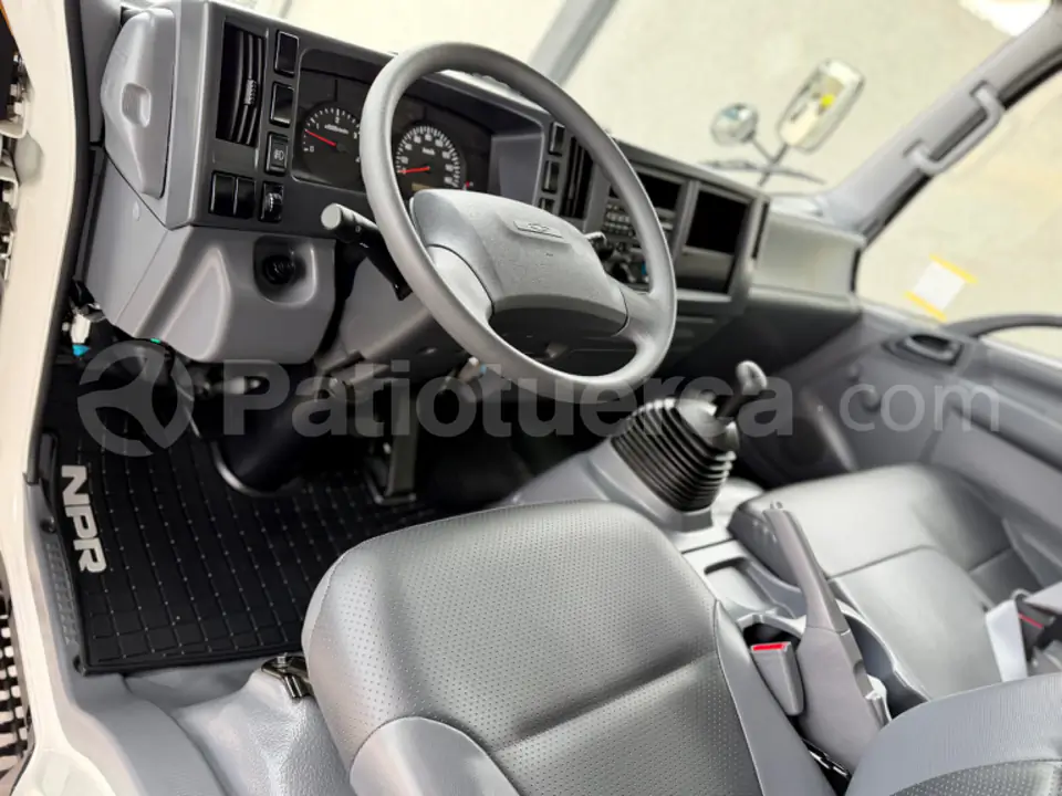 Foto 8 de Chevrolet NPR 815