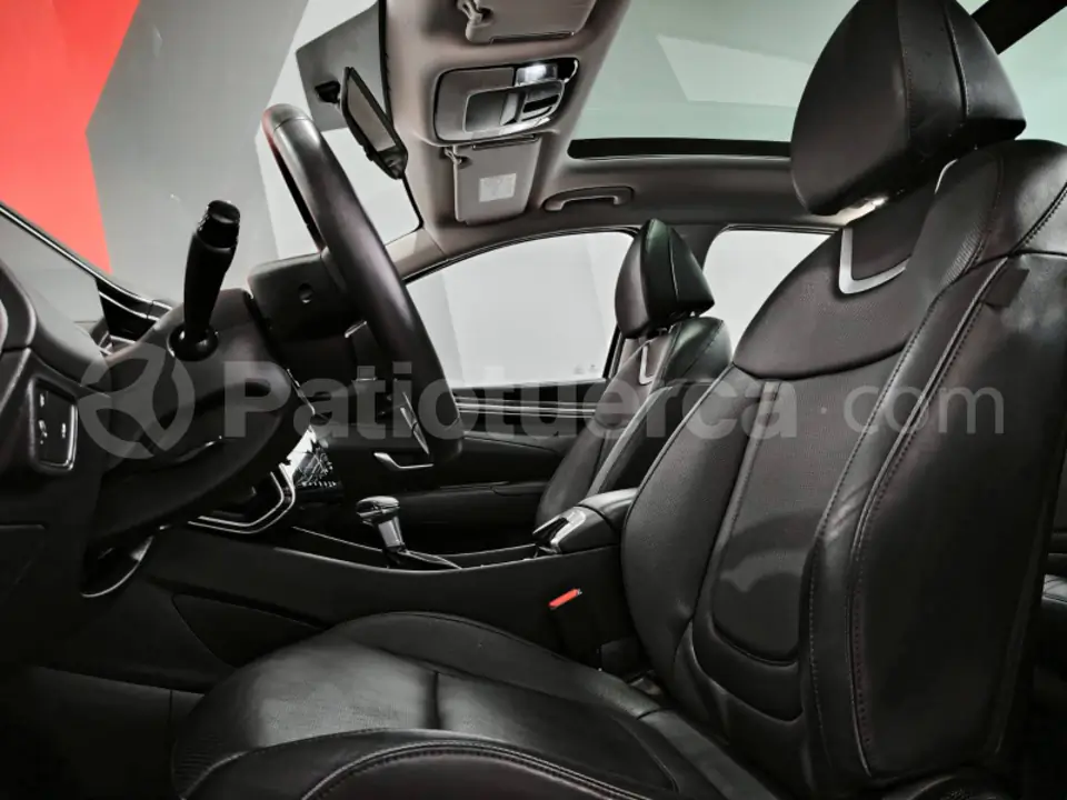 Foto 13 de Hyundai TUCSON NX4E GL