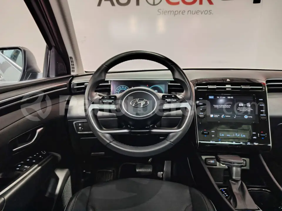 Foto 19 de Hyundai TUCSON NX4E GL