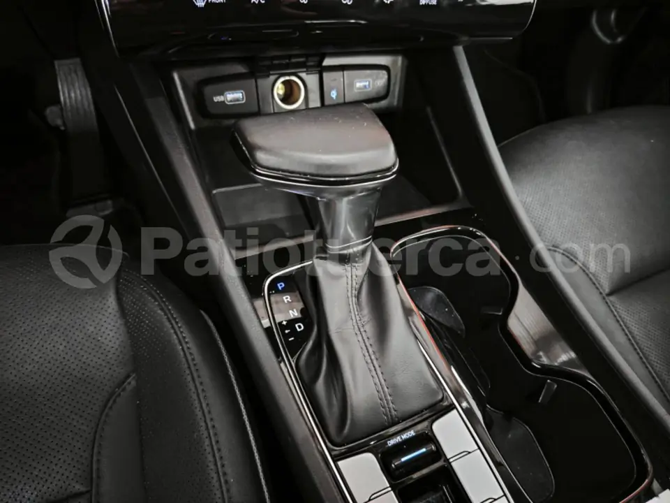 Foto 23 de Hyundai TUCSON NX4E GL