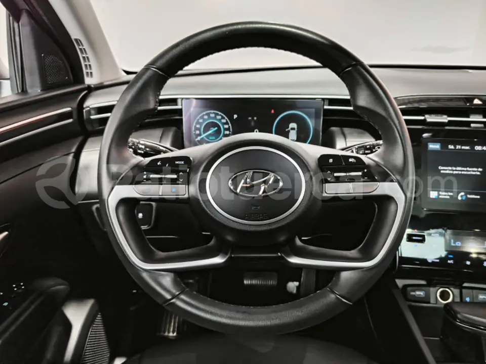 Foto 25 de Hyundai TUCSON NX4E GL