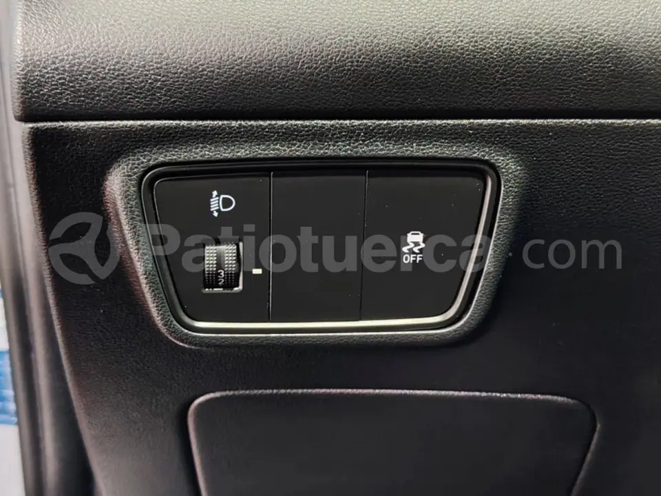 Foto 28 de Hyundai TUCSON NX4E GL