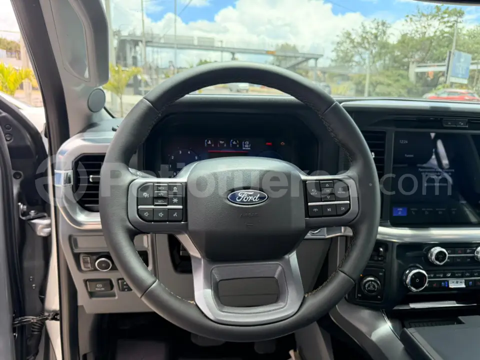 Foto 6 de Ford F150 LARIAT HIBRIDA