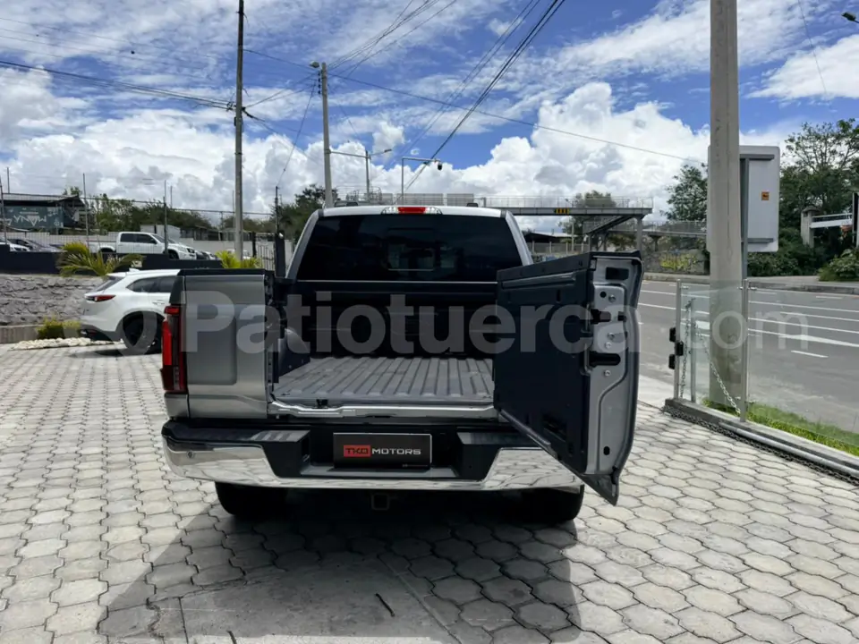 Foto 14 de Ford F150 LARIAT HIBRIDA