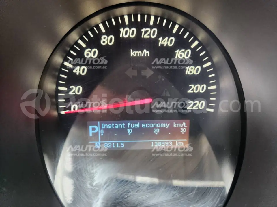 Foto 6 de Suzuki GRAND VITARA SZ NEXT SPORT