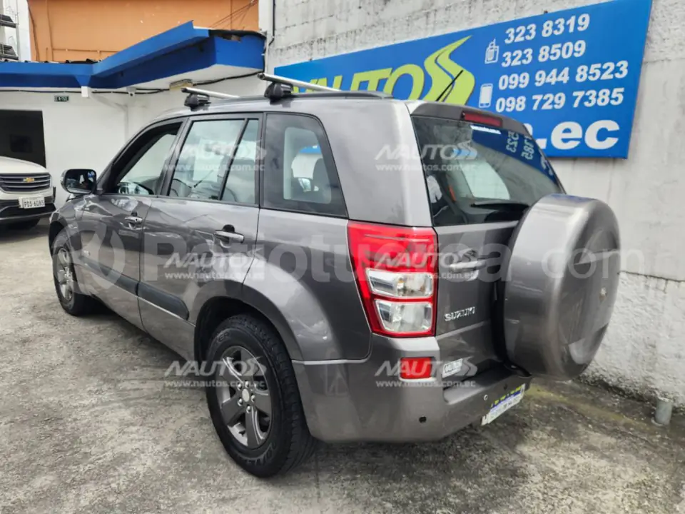 Foto 5 de Suzuki Grand Vitara SZ 2.4