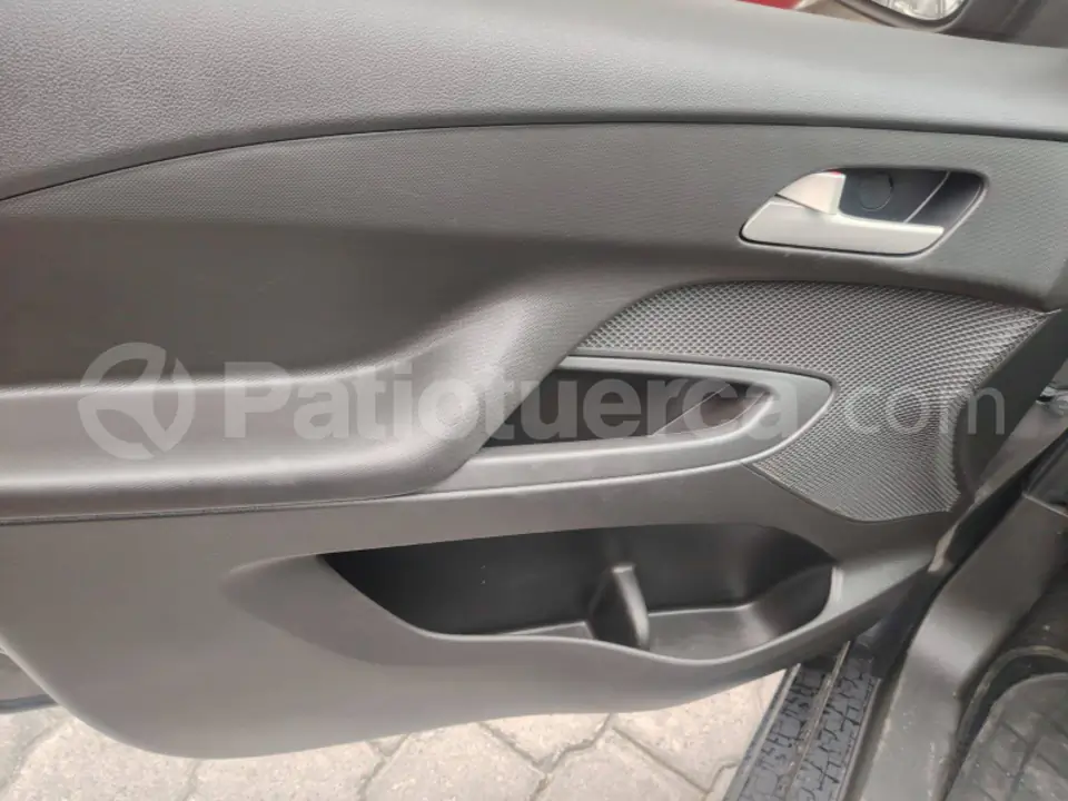 Foto 4 de Chevrolet SAIL LS