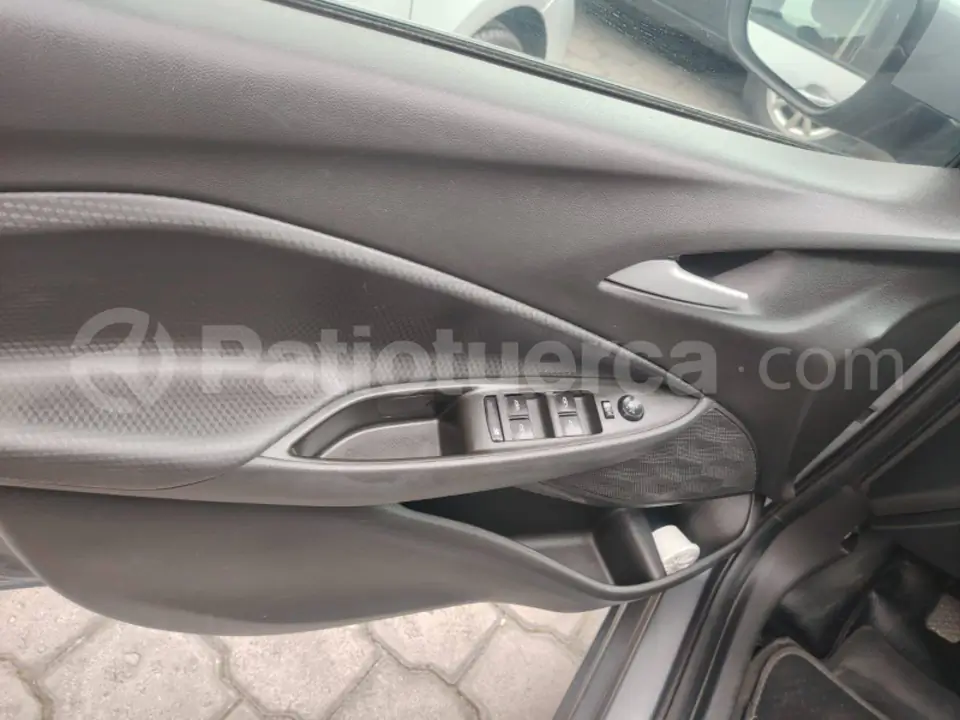 Foto 4 de Chevrolet ONIX LTZ TURBO