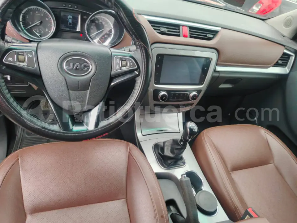Foto 7 de JAC HFC1037D3KST LUXURY