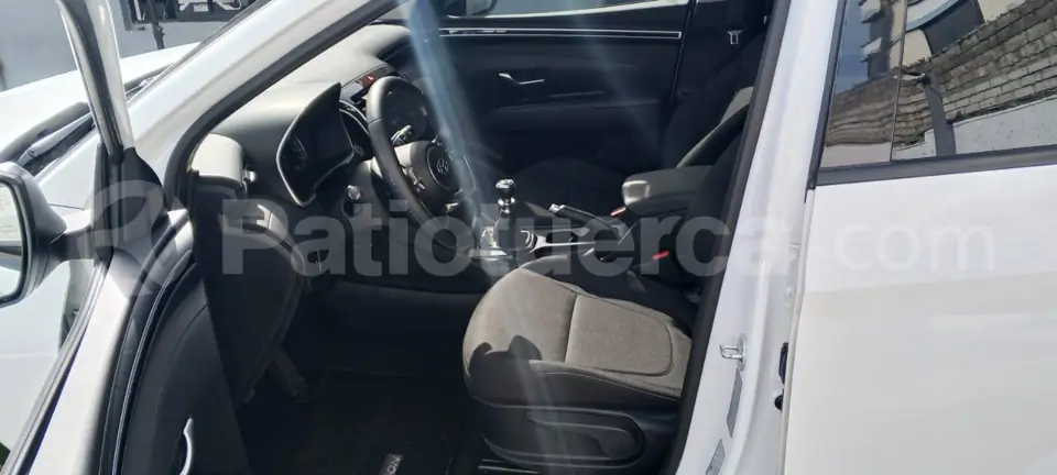Foto 9 de Hyundai TUCSON NX4E GL