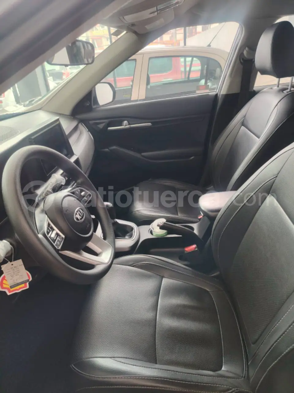 Foto 5 de Kia Seltos LX