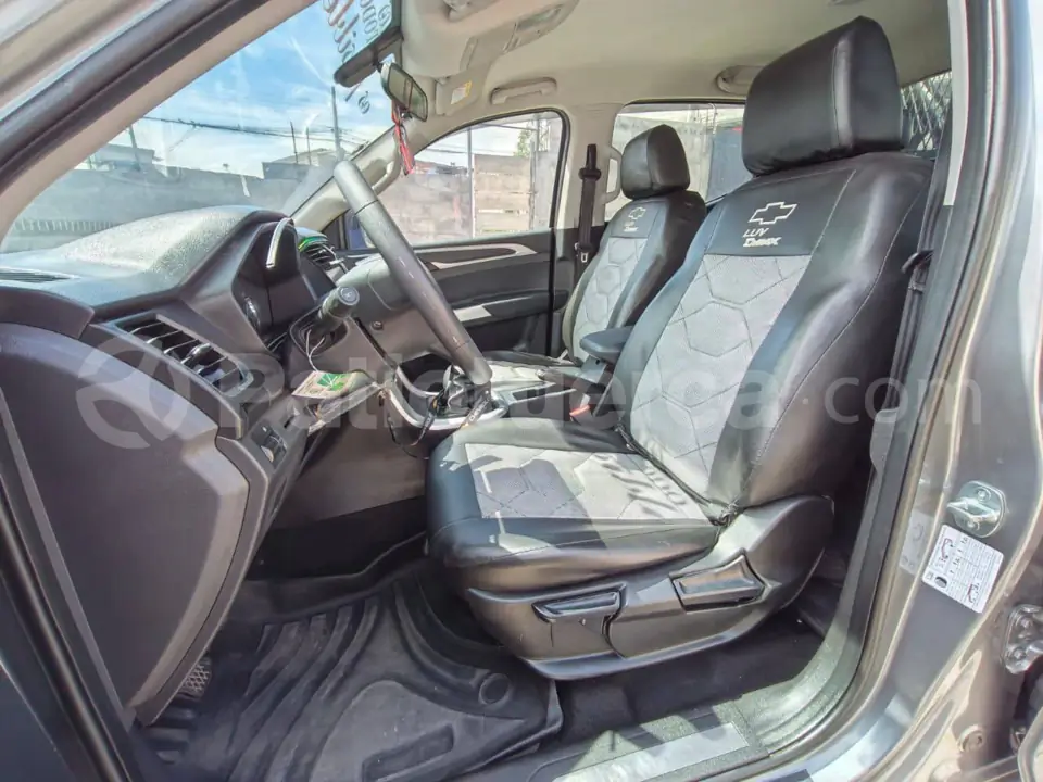 Foto 5 de Chevrolet D-MAX CRDI HI RIDE