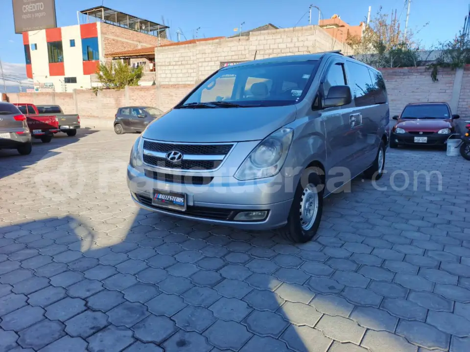Foto 3 de Hyundai H1 12 pasajeros