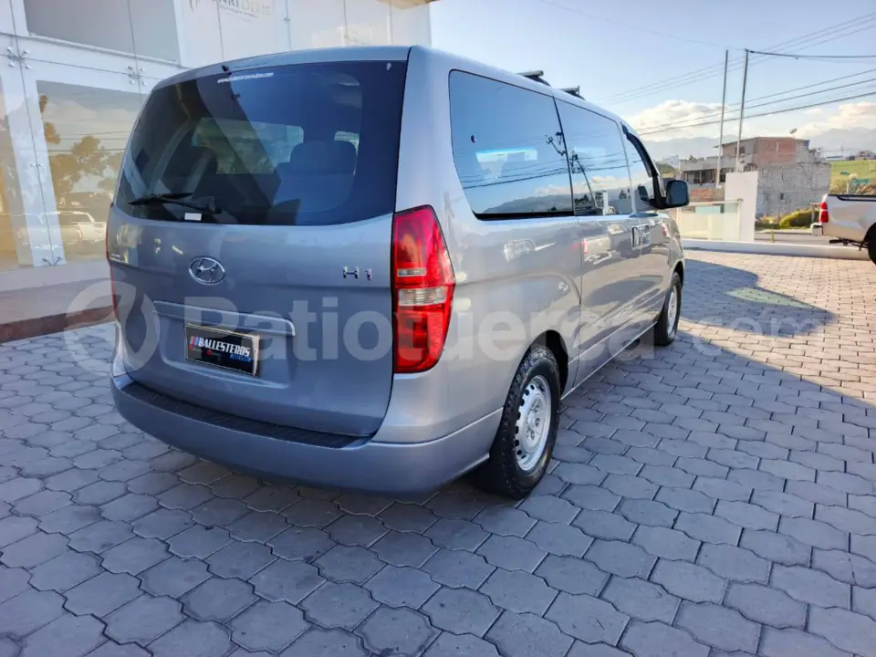 Foto 8 de Hyundai H1 12 pasajeros