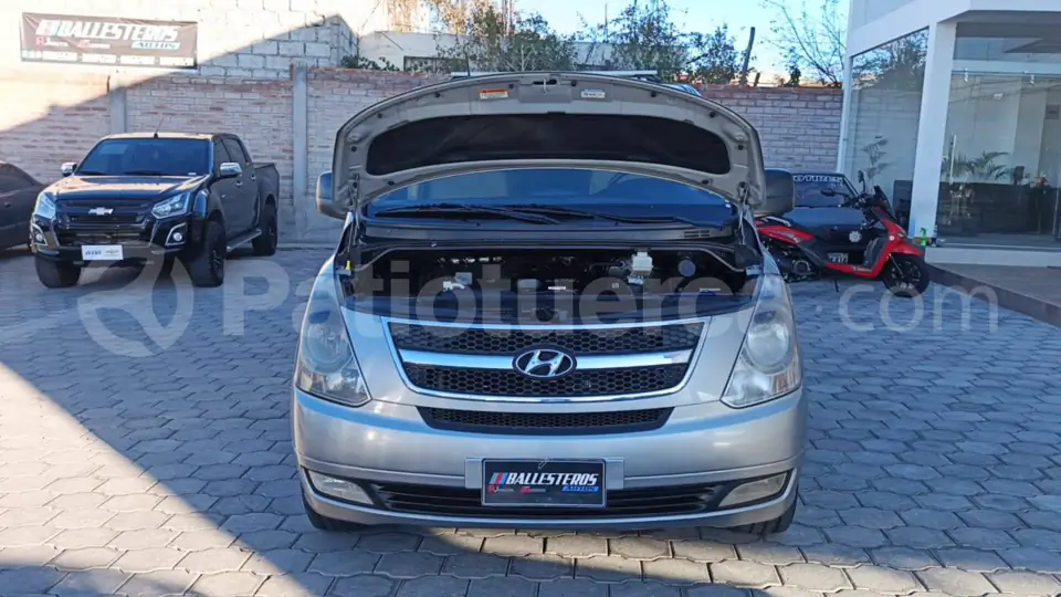Foto 15 de Hyundai H1 12 pasajeros