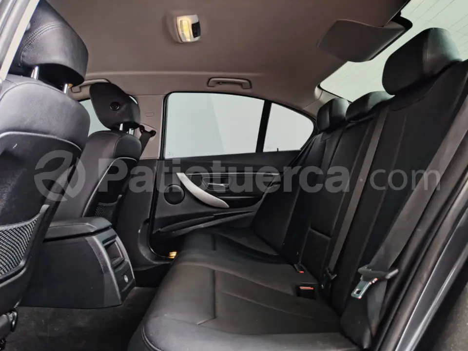Foto 7 de BMW 320i