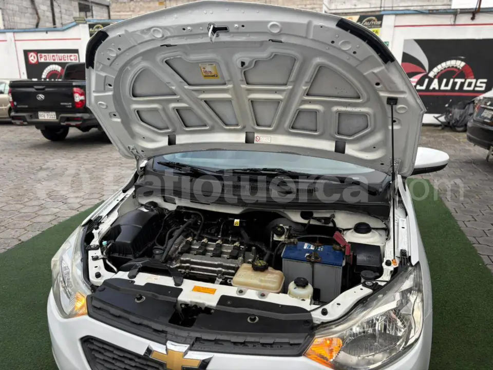 Foto 13 de Chevrolet SAIL LTZ