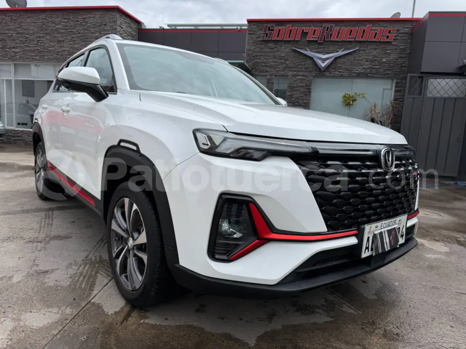 Foto 1 de Changan CS35 Plus