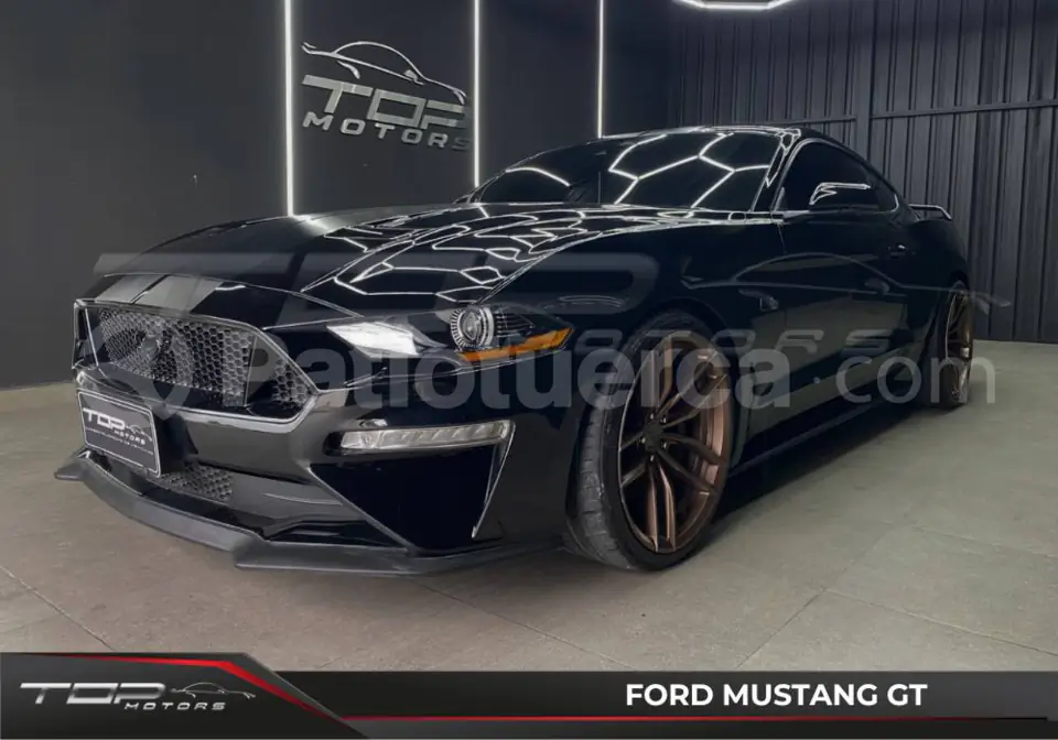 Foto 3 de Ford Mustang GT