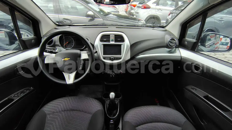 Foto 9 de Chevrolet Spark GT