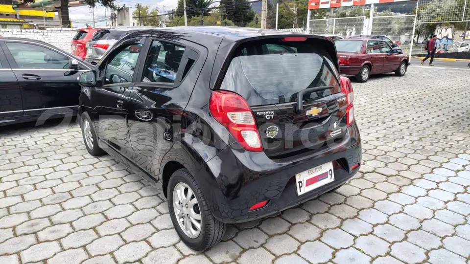 Foto 13 de Chevrolet Spark GT