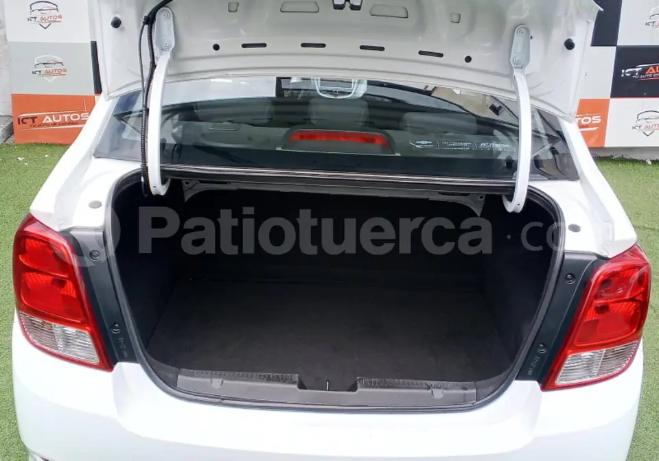 Foto 11 de Chevrolet BEAT PREMIER