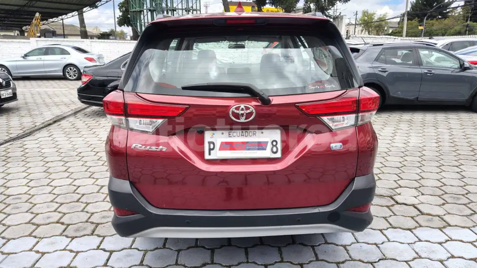 Foto 5 de Toyota Rush