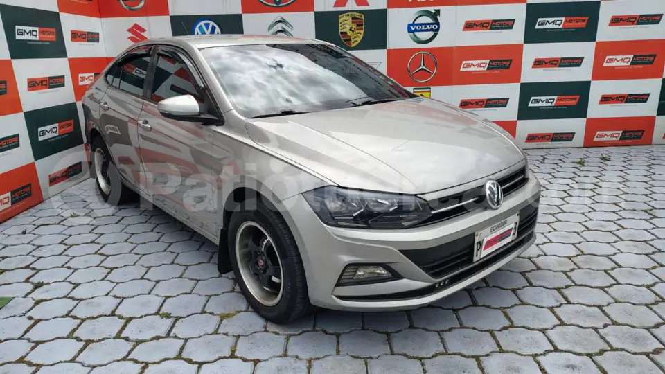 Foto 3 de Volkswagen Virtus
